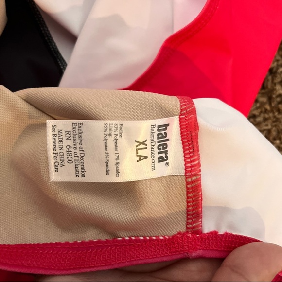 Pink and Black Ombre Sports Set - Picture 3 of 3